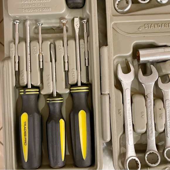 Trades Pro 127pc Mechanics Tool Set - Picture 9 of 13